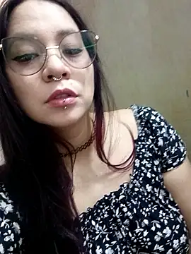 Snapshot of Katimor95 chatting on September 9, 12:37 pm Katimor95 online show from September 9, 12:37 pm