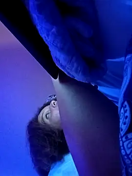 sarahkat86 online show from February 13, 2:29 am