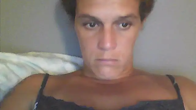 sarahkat86 online show from February 18, 12:28 am