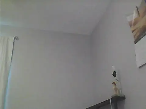 sarahkat86 online show from March 27, 11:15 pm