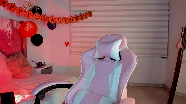 Jade rey  online show from October 30, 2:46 am