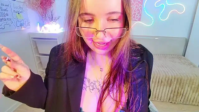 Margott Joy online show from January 31, 7:34 pm