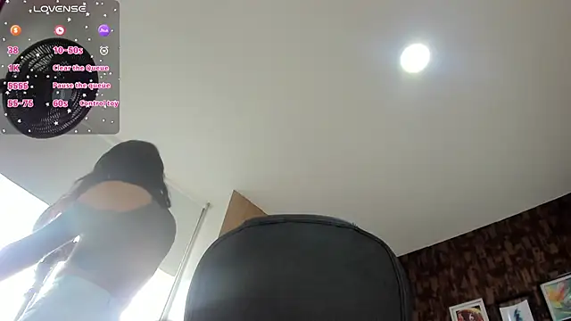 sweet  vanessa1 online show from February 28, 7:26 pm