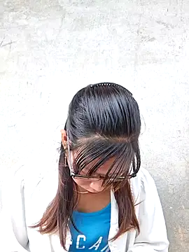 ngocngoc cute online show from October 3, 12:40 am