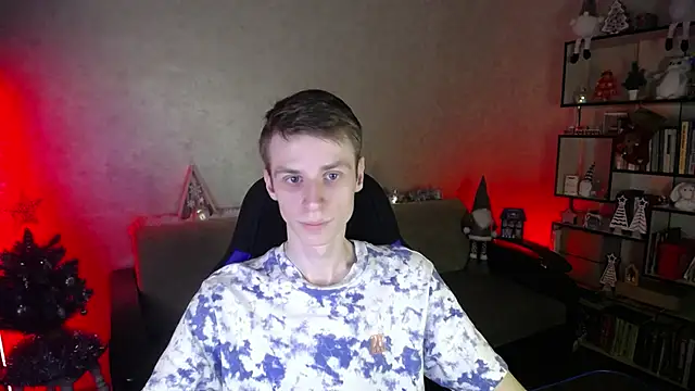 yes cute boy  online show from January 7, 5:59 pm