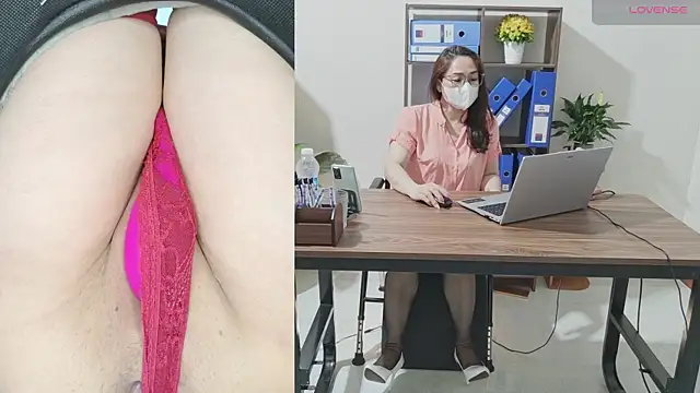 Snapshot of Spa-LinhLinh chatting on June 23, 3:43 pm Spa-LinhLinh online show from June 23, 3:43 pm