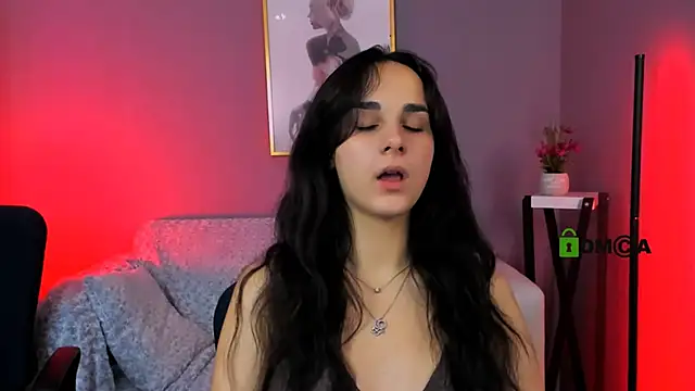 riley sanders online show from November 16, 11:43 pm