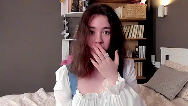 Snapshot of AlbertaClack chatting on November 16, 2:11 pm AlbertaClack online show from November 16, 2:11 pm