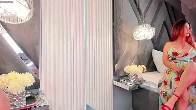 Snapshot of CoraimaSahin chatting on October 26, 5:02 am CoraimaSahin online show from October 26, 5:02 am