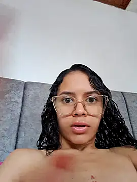Snapshot of Britany_Sweety chatting on October 22, 7:46 pm Britany Sweety online show from October 22, 7:46 pm