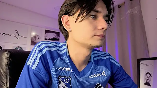 davoxer online show from February 22, 2:45 am