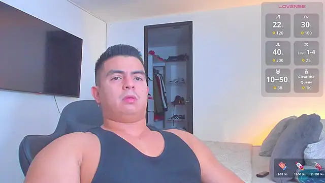 Snapshot of RJBarto chatting on December 3, 12:25 pm RJBarto online show from December 3, 12:25 pm