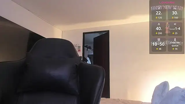 Snapshot of RJBarto chatting on January 16, 12:42 pm RJBarto online show from January 16, 12:42 pm