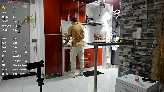 Masterblue hot online show from November 11, 8:20 pm