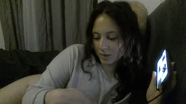 laylabliss online show from October 19, 1:06 am