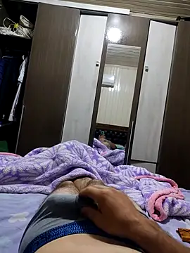 Gustavo198045 online show from February 4, 3:12 am