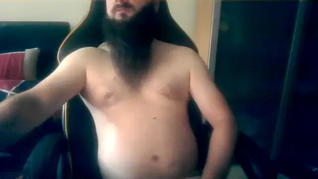 LondonMan1988 online show from April 8, 5:51 am