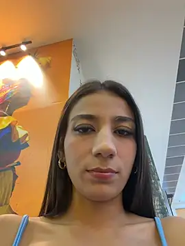Snapshot of -juicy_ chatting on May 2, 10:15 pm -juicy online show from May 2, 10:15 pm