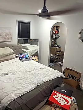 iamthepublickmasterbater online show from January 8, 3:58 pm