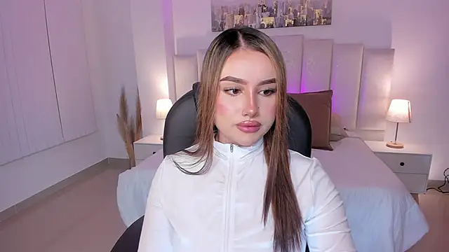 Snapshot of Kate_rous chatting on December 16, 5:01 am Kate rous online show from December 16, 5:01 am