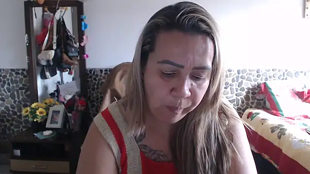 Miilu74 online show from December 14, 9:19 pm