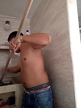 andrewcaxo online show from September 18, 4:31 pm