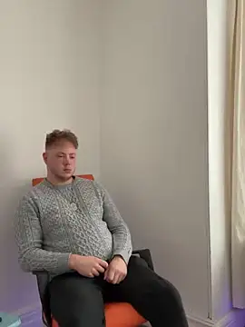 yourmaster2025 online show from September 17, 12:29 pm