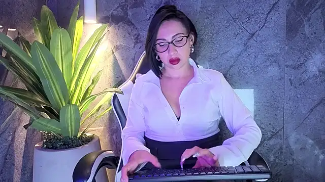 Snapshot of Anxelica_Macondo_ chatting on March 3, 8:04 pm Anxelica Macondo online show from March 3, 8:04 pm