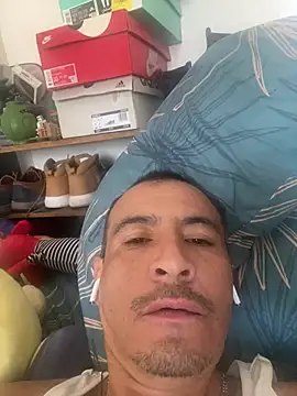 Chillo956 online show from March 19, 4:11 pm