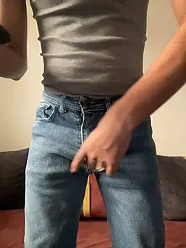 Snapshot of Anassal123 chatting on November 21, 4:49 pm Anassal123 online show from November 21, 4:49 pm