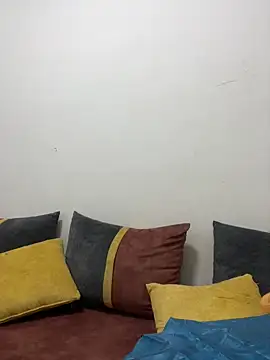 Snapshot of Anassal123 chatting on November 25, 7:47 pm Anassal123 online show from November 25, 7:47 pm