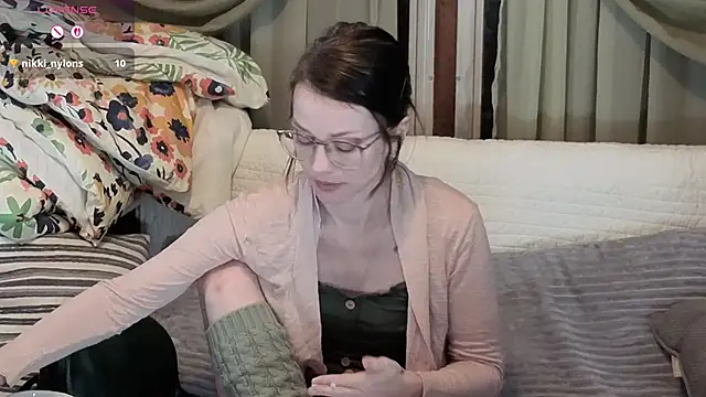 kohlbird online show from December 14, 4:51 am