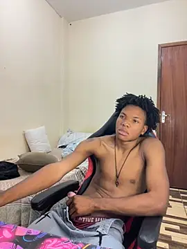 Snapshot of eunegrao chatting on October 29, 2:36 am eunegrao online show from October 29, 2:36 am