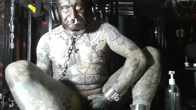 object857 online show from March 24, 10:48 pm