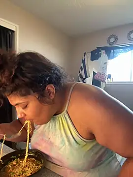 1n0nlythroat online show from February 18, 10:17 pm