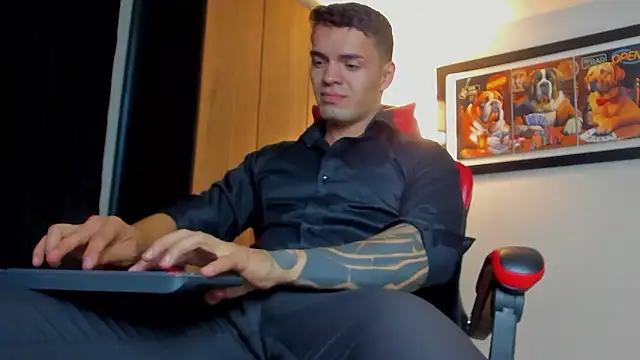 ALPHA DOMINUS  online show from January 10, 4:58 am