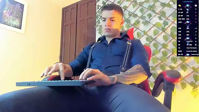 ALPHA DOMINUS  online show from March 15, 5:24 am