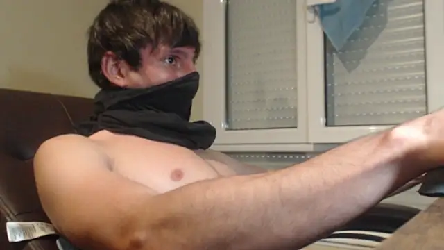 kikelargo22 online show from July 8, 7:29 pm