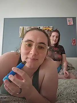 AndHerXO online show from July 26, 2:46 pm