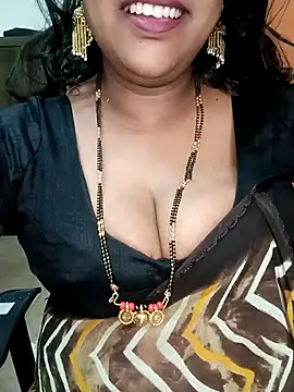 Snapshot of Chadni_kannada chatting on October 13, 7:14 pm Chadni kannada online show from October 13, 7:14 pm