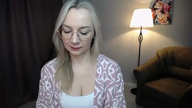 Ava Elior online show from February 15, 12:14 pm