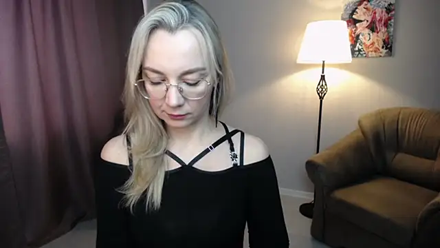 Ava Elior online show from February 17, 10:56 am