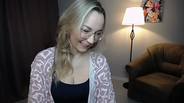 Ava Elior online show from March 3, 11:38 am