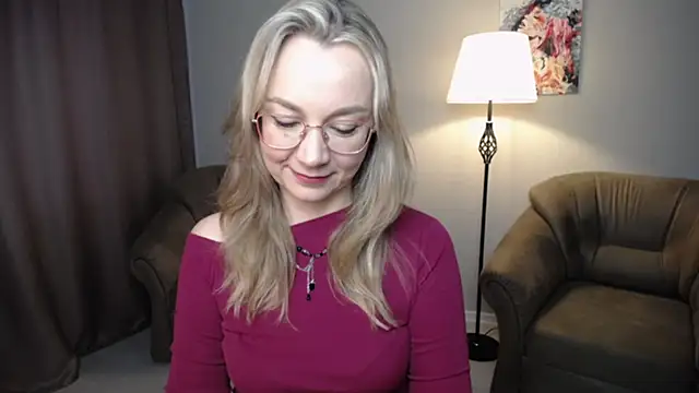 Ava Elior online show from March 22, 8:18 am