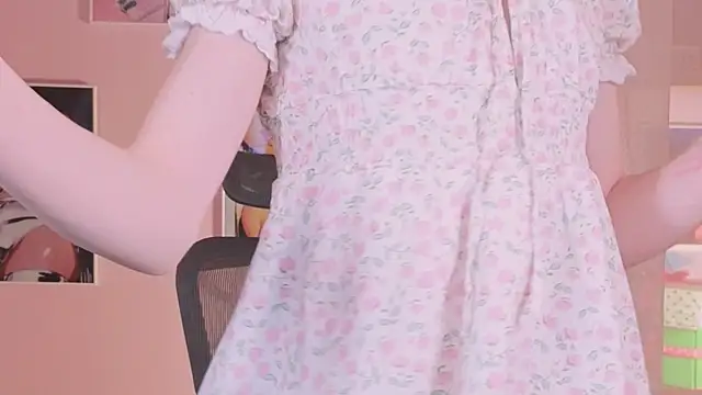 BarbieRichy online show from December 5, 5:16 am