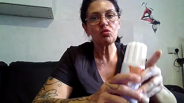 RubyyRosee online show from July 9, 6:06 am