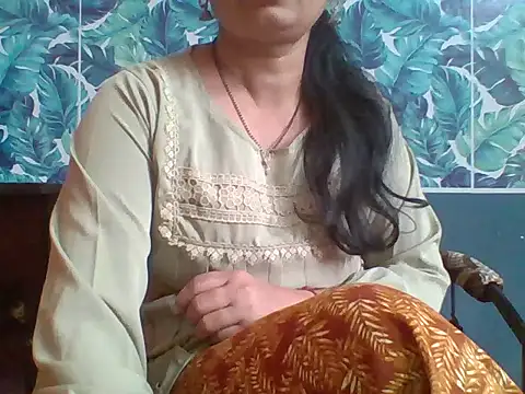 Marathi q4een01 online show from January 18, 5:44 am