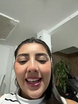 Lupe 19 online show from September 27, 5:23 am