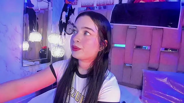 KateLee online show from October 24, 4:20 am