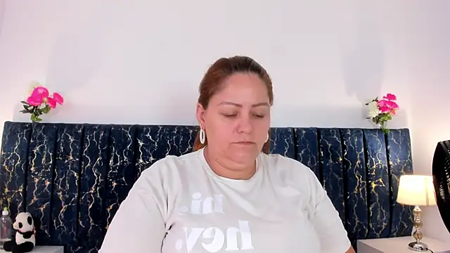 katte landerr online show from May 28, 1:08 pm
